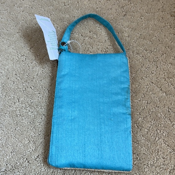 Purse - Picture 2 of 3